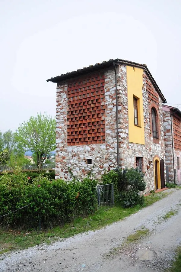 Casa Silvia contacts